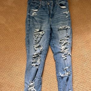 American Eagle Distressed Jeans